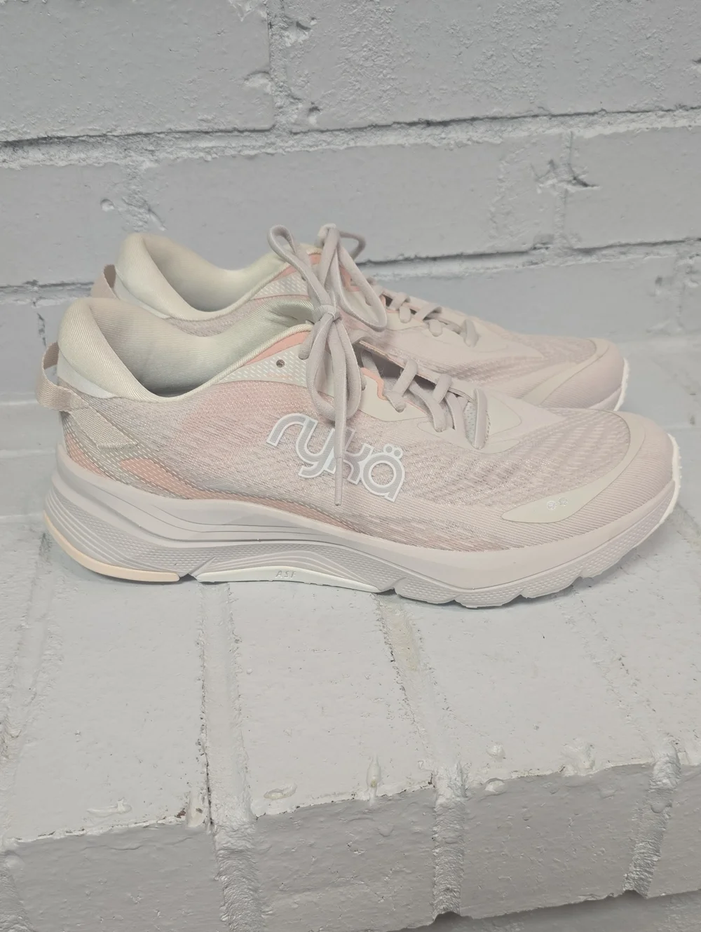 Ryka Women's Athletic Sneakers in Pale Pink and Cream